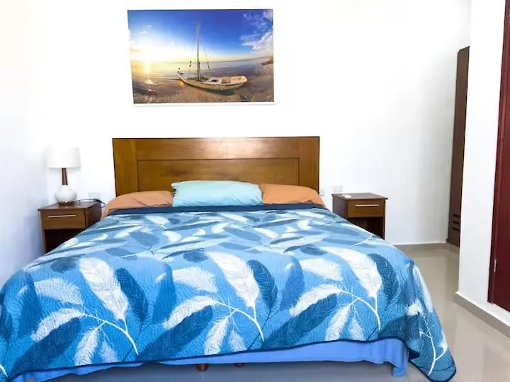 דירה איסלה מוחרס Hotelito Rocio